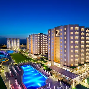 Otel Grand Park Lara, Antalya