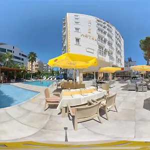 Hotel Far Life